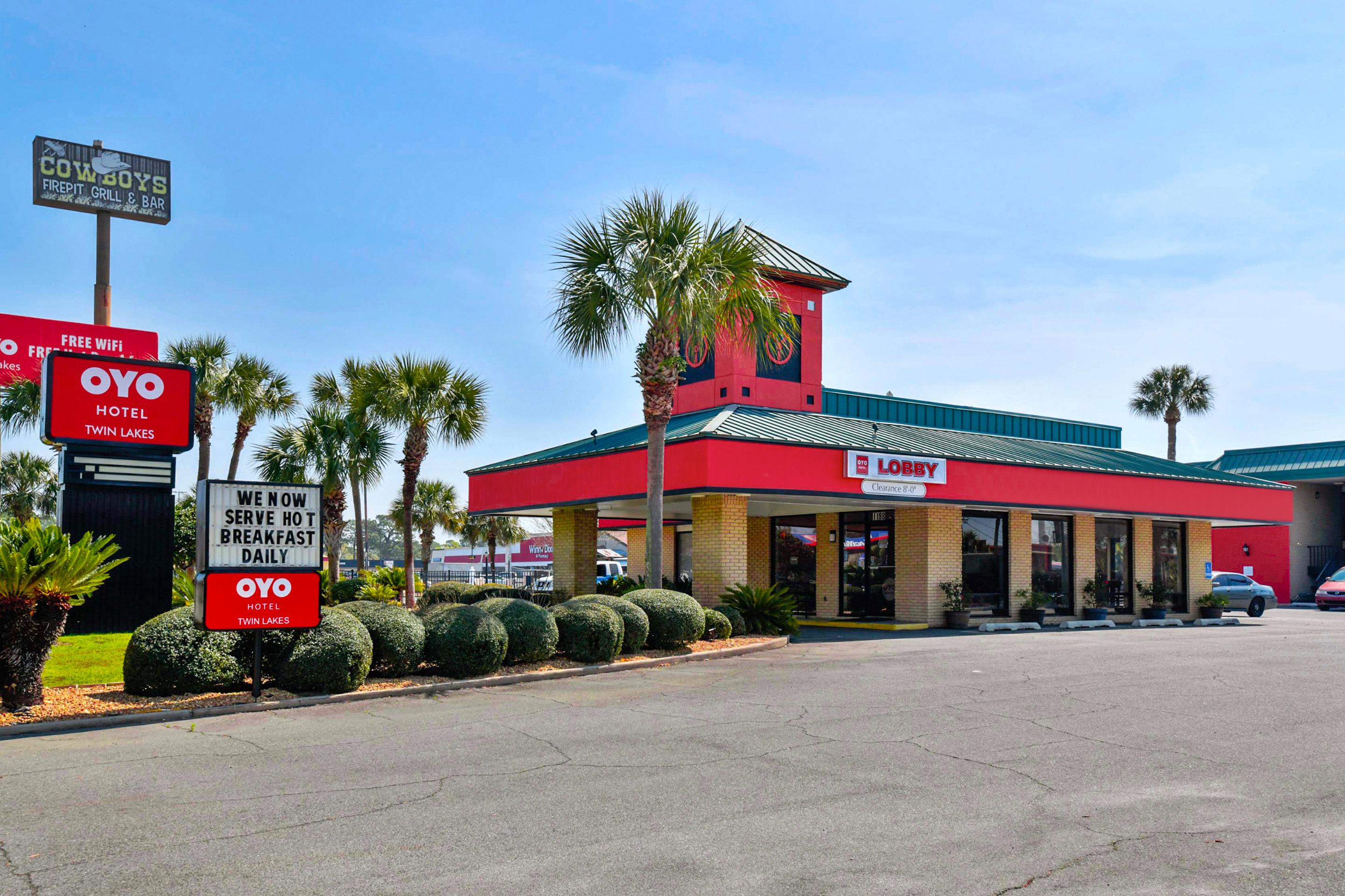 Oyo Hotel Lake Park - Valdosta Area Exteriér fotografie