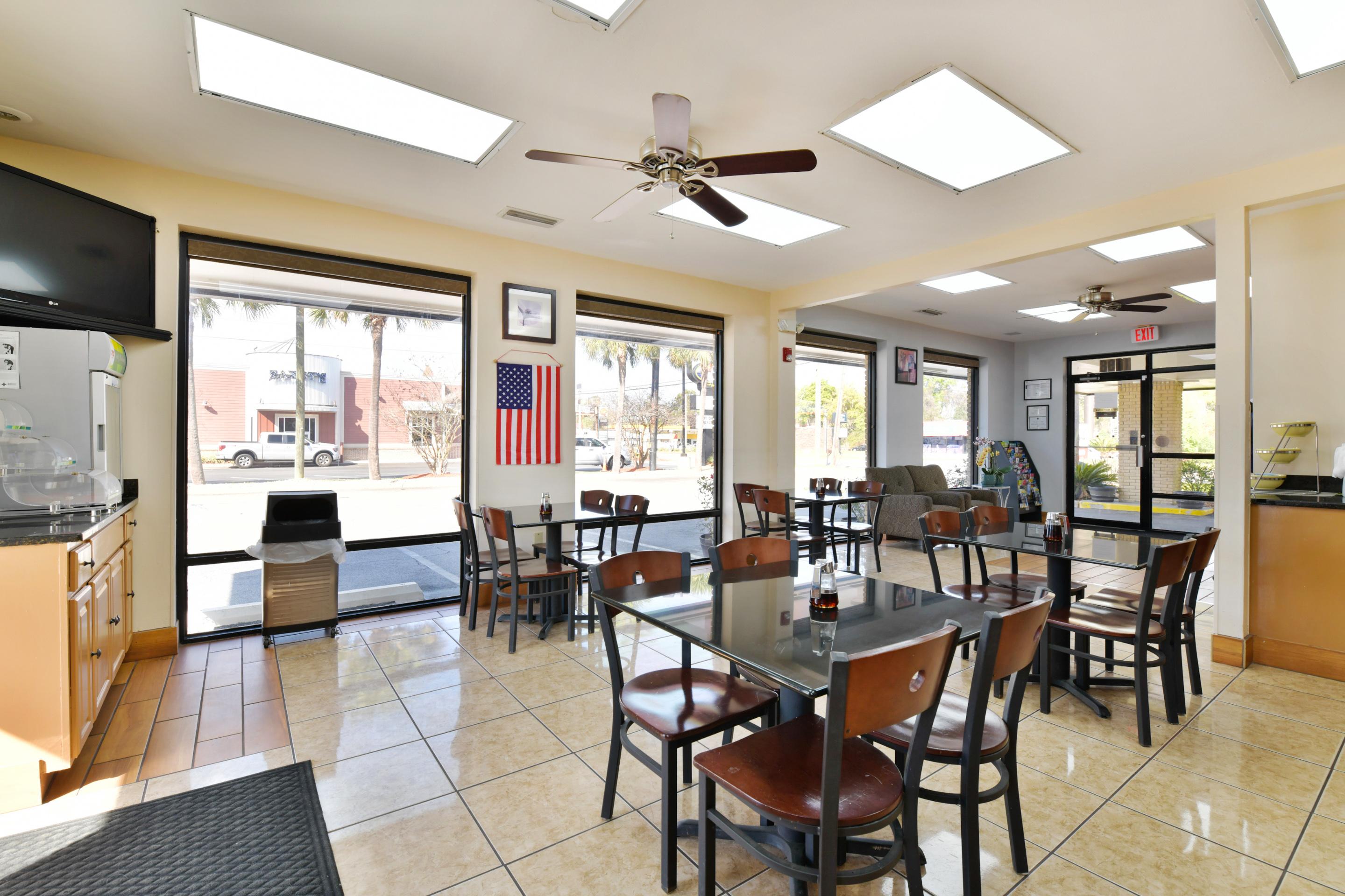 Oyo Hotel Lake Park - Valdosta Area Exteriér fotografie